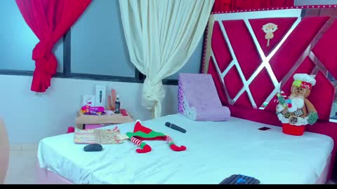 Anyela  online show from December 12, 7:41 am