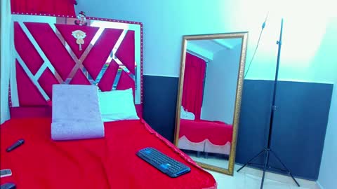 Anyela  online show from December 29, 5:31 am