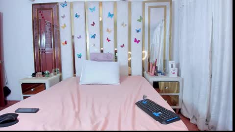 Anyela  online show from March 10, 2:38 am