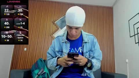 Snapshot of anyelo_sexyhot chatting on February 8, 11:22 am anyelo_sexyhot online show from February 8, 11:22 am