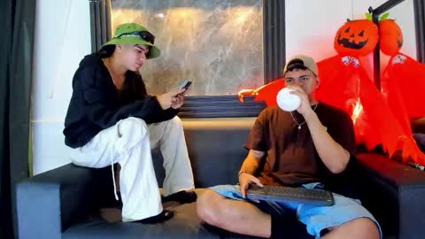 Snapshot of anyelo_sexyhot chatting on October 9, 3:32 pm anyelo_sexyhot online show from October 9, 3:32 pm