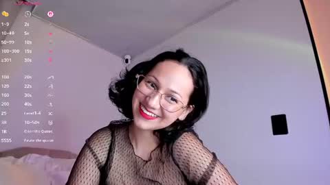Snapshot of anyi_1 chatting on June 29, 1:34 am Anyi Orion and Pyxis online show from June 29, 1:34 am