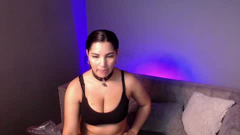  Anyrax  online show from February 7, 7:59 pm