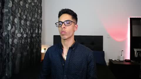 aodaboy online show from December 25, 11:53 pm