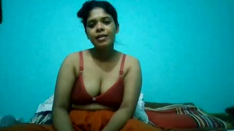 Snapshot of apa142817 chatting on July 30, 6:12 am Aparalux online show from July 30, 6:12 am