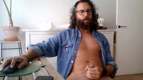 apc_3 online show from September 29, 7:35 am