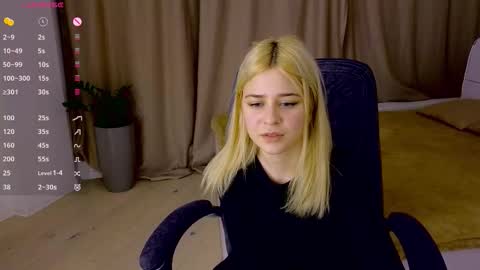 ApheliaStar online show from January 9, 3:48 pm