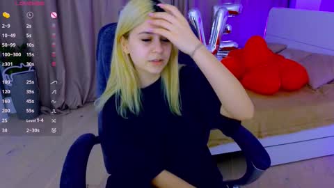 ApheliaStar online show from February 17, 5:08 pm