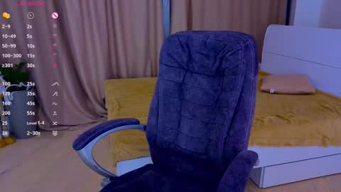 ApheliaStar online show from February 20, 4:18 pm