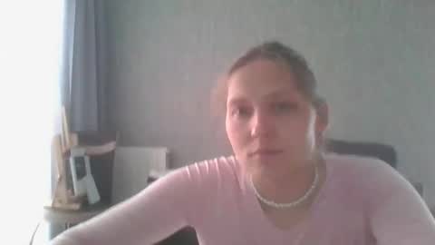 aphrodisiaque_ online show from March 29, 5:07 am