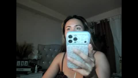 Snapshot of aphroditeseductionxxx chatting on July 26, 10:49 pm Rhea online show from July 26, 10:49 pm