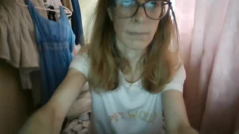 Snapshot of aphrodity_rox chatting on June 23, 4:05 pm Aphrodity Rox online show from June 23, 4:05 pm