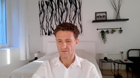 Snapshot of apollobest77 chatting on December 21, 2:15 pm apollobest77 online show from December 21, 2:15 pm