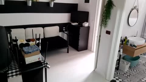 Snapshot of apollobest77 chatting on January 19, 12:17 pm apollobest77 online show from January 19, 12:17 pm