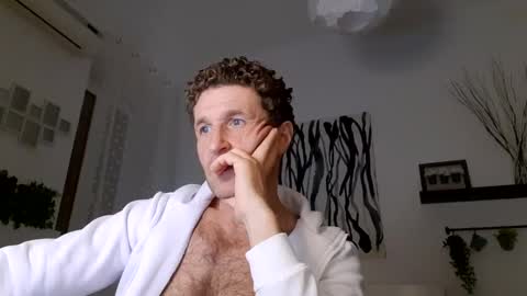 Snapshot of apollobest77 chatting on January 30, 7:26 pm apollobest77 online show from January 30, 7:26 pm