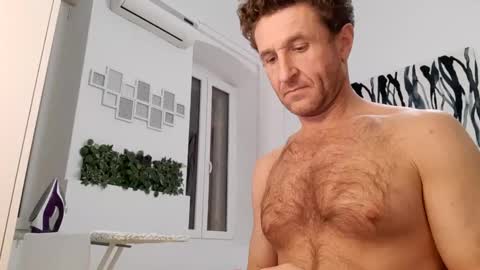 Snapshot of apollobest77 chatting on February 1, 9:08 pm apollobest77 online show from February 1, 9:08 pm