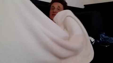 apollobest77 online show from March 4, 4:57 pm