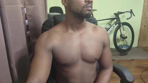 Snapshot of apollodarkmn chatting on November 3, 7:48 pm apollodarkmn online show from November 3, 7:48 pm