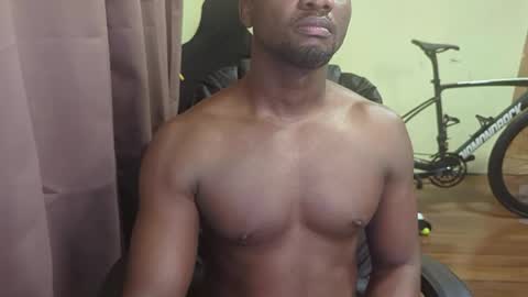 apollodarkmn online show from May 2, 11:54 pm