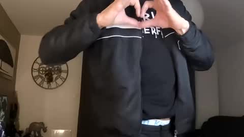 apollonfitx_69 online show from January 18, 9:45 pm