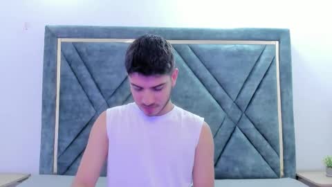 Apolo Grayy online show from February 18, 5:36 am