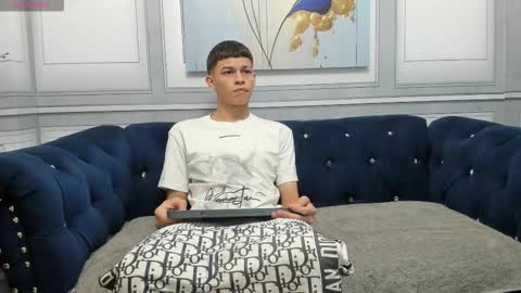   online show from March 10, 2:27 am