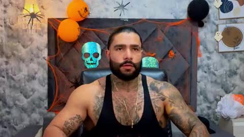 Snapshot of apolo_rousse chatting on October 18, 11:16 pm Apolo online show from October 18, 11:16 pm