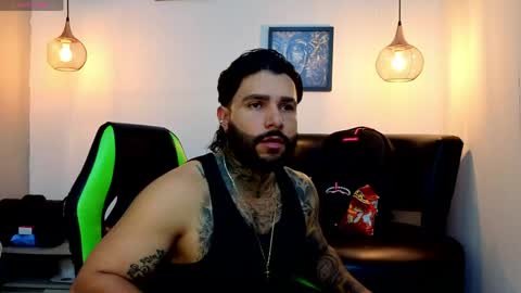 Snapshot of apolo_ryder chatting on May 21, 11:45 pm APOLO online show from May 21, 11:45 pm