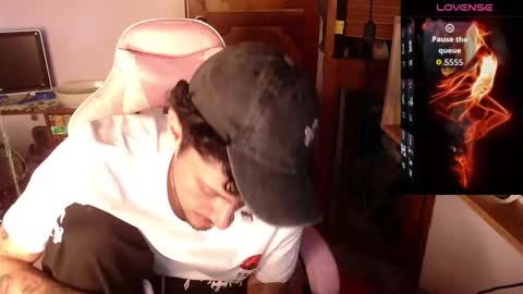 Andres online show from March 11, 7:31 pm