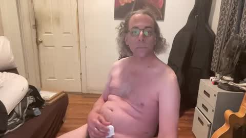 Snapshot of apostrphy chatting on March 7, 9:59 pm Apostrphy online show from March 7, 9:59 pm