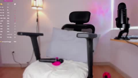 Apo online show from December 20, 3:10 pm