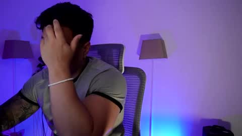 insta appolo master online show from April 23, 2:13 am