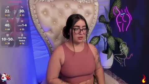 Snapshot of appril_foxx chatting on January 13, 12:54 pm apprilfoxx online show from January 13, 12:54 pm