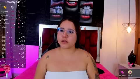 Snapshot of april1_sc chatting on February 25, 1:39 pm April SC online show from February 25, 1:39 pm