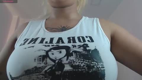 April Bunny online show from November 12, 1:44 pm