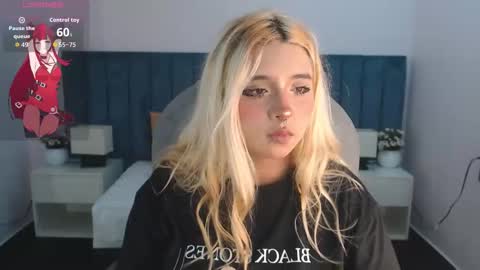 April Bunny online show from November 19, 8:31 pm