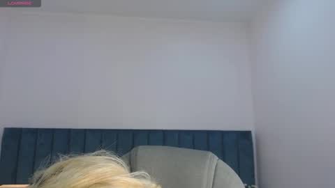 April Bunny online show from January 15, 7:06 pm