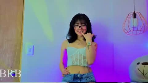   online show from February 26, 12:04 pm