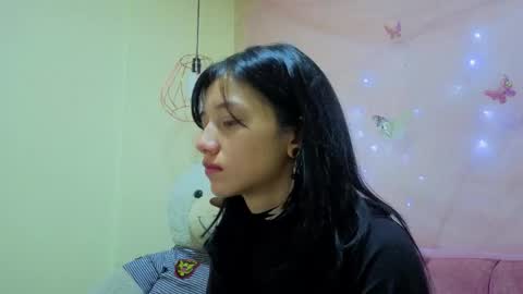   online show from April 22, 11:56 am