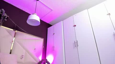 April online show from December 19, 11:28 am