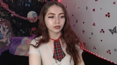 Snapshot of april_l6 chatting on October 8, 9:23 pm april_l6 online show from October 8, 9:23 pm