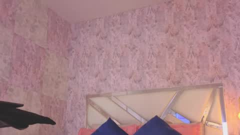 Isabella online show from April 7, 9:26 pm