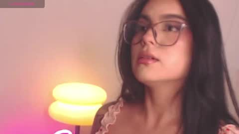 Snapshot of april_sutra chatting on June 18, 10:58 pm April Sutra online show from June 18, 10:58 pm