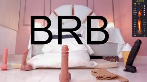 Snapshot of aprilbonnie chatting on January 29, 11:46 pm 3pm to 930 pm colombia online show from January 29, 11:46 pm