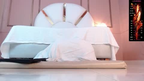 Snapshot of aprilbonnie chatting on March 8, 8:14 pm 3pm to 930 pm colombia online show from March 8, 8:14 pm