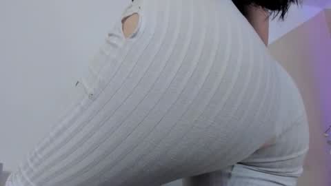 Cris online show from December 28, 10:34 pm