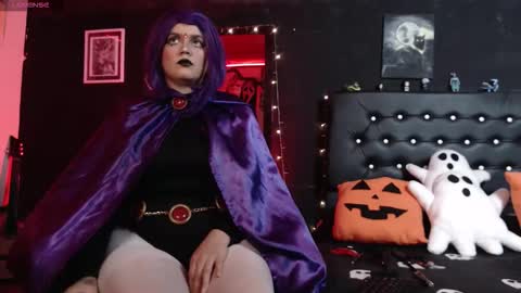 lucy online show from October 24, 4:42 am