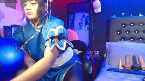 lucy online show from April 24, 5:10 am