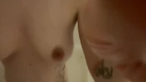 aprilgirlx1011 online show from January 1, 4:07 am