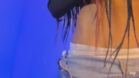 aprillebony319262 online show from November 19, 10:10 pm